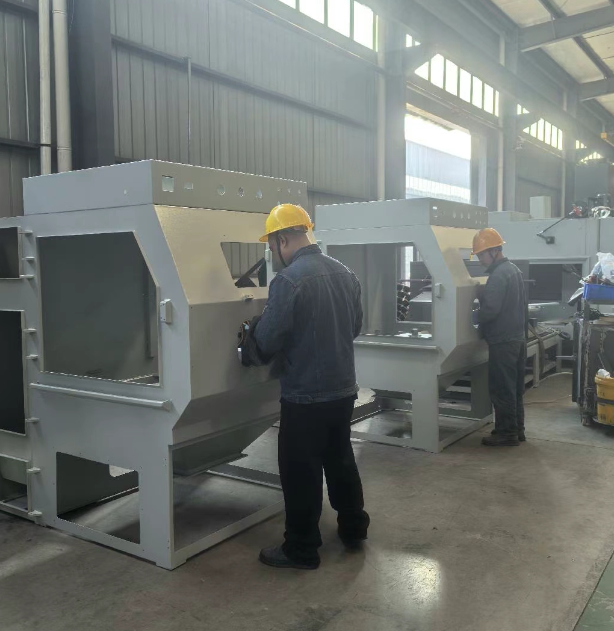 承德喷砂机砂料选择攻略 适配不同工件